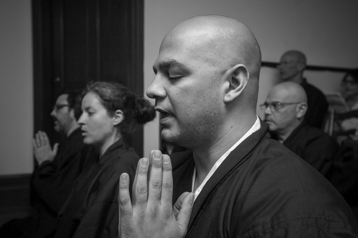 Chanting the Verse of Atonement in preparation for receiving the Zen ethical precepts