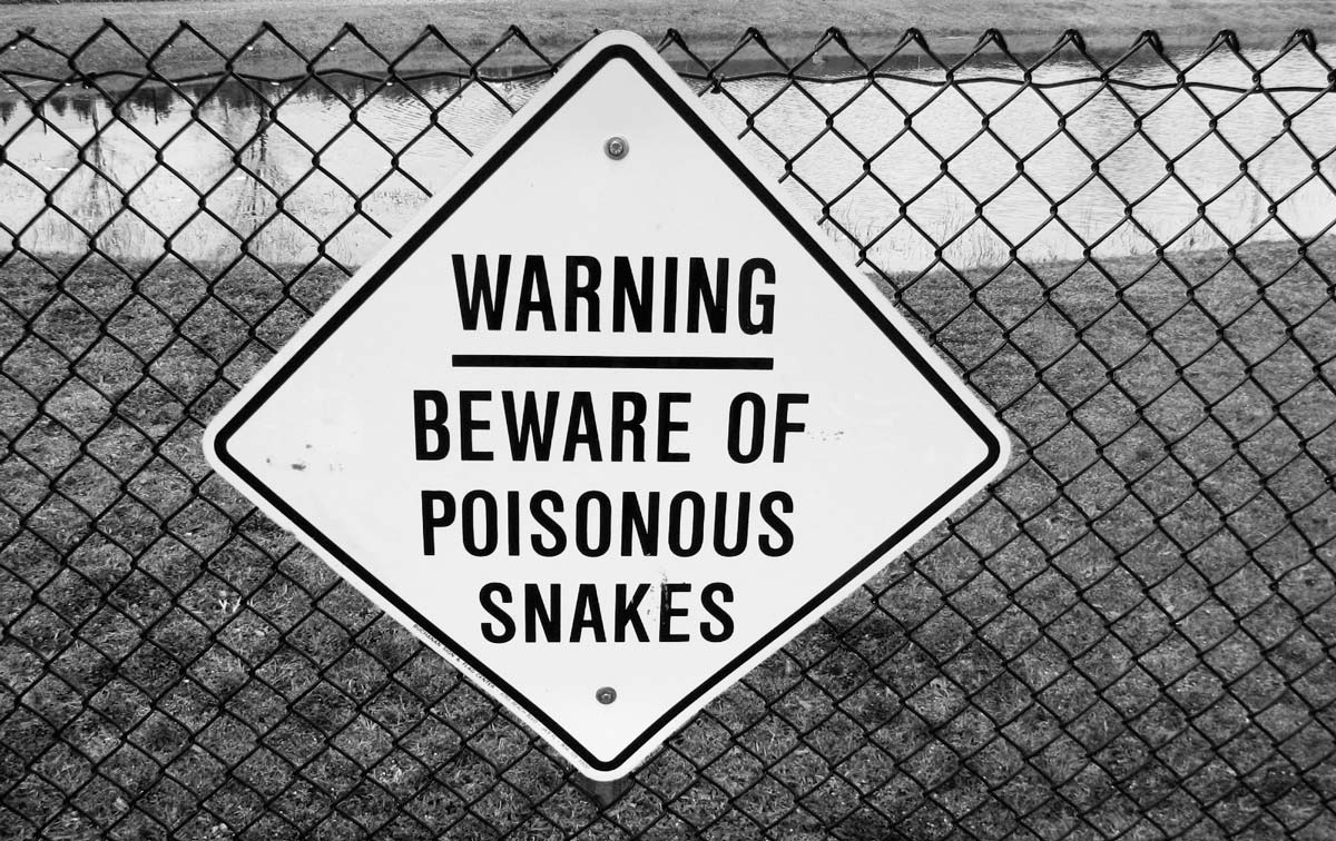 Poisonous snake warning sign