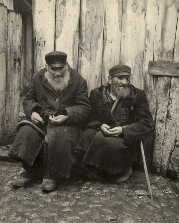 Roman Vishniac, Beggars